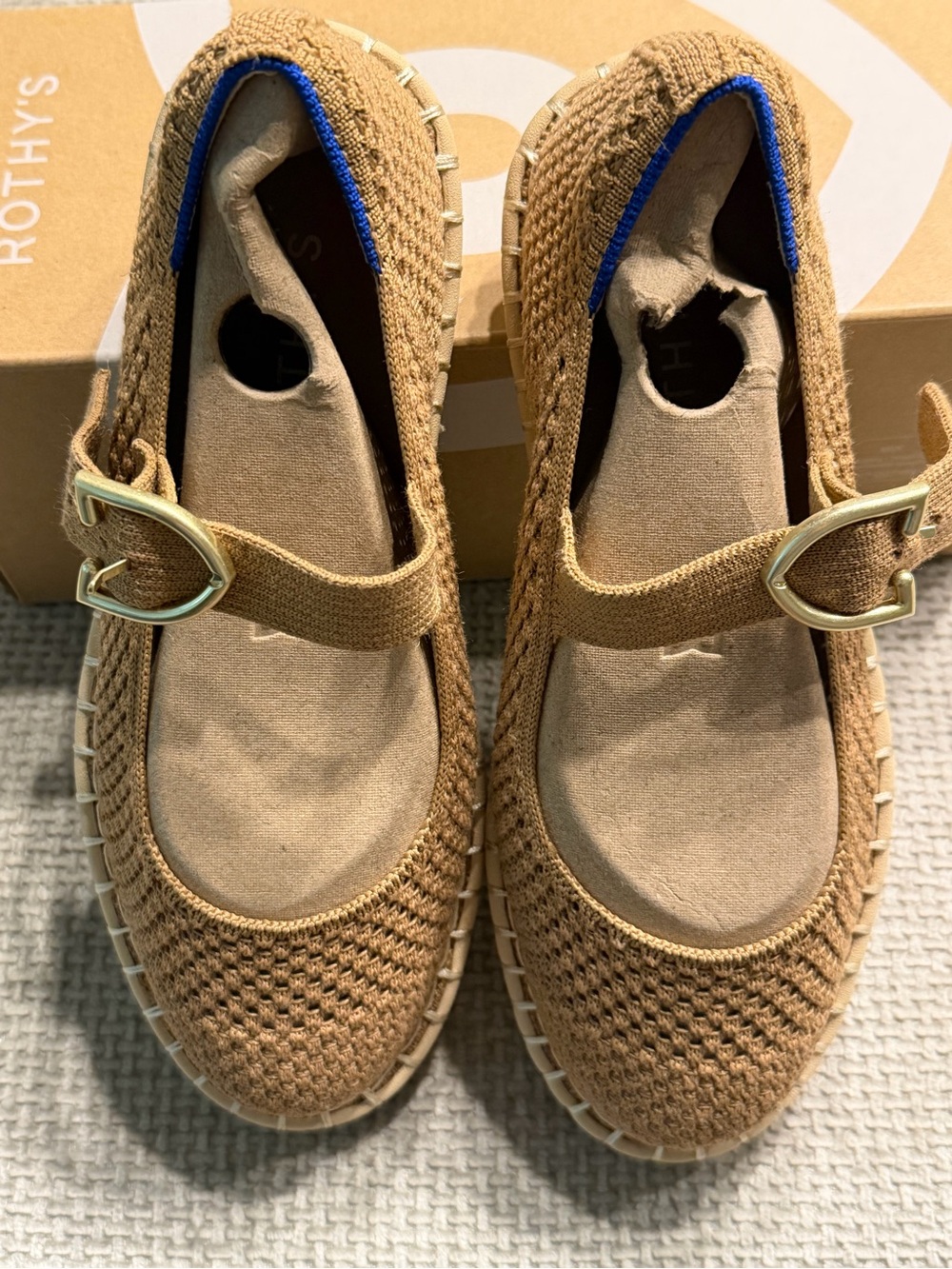 New with box Rothy’s Mary Jane Espadrille